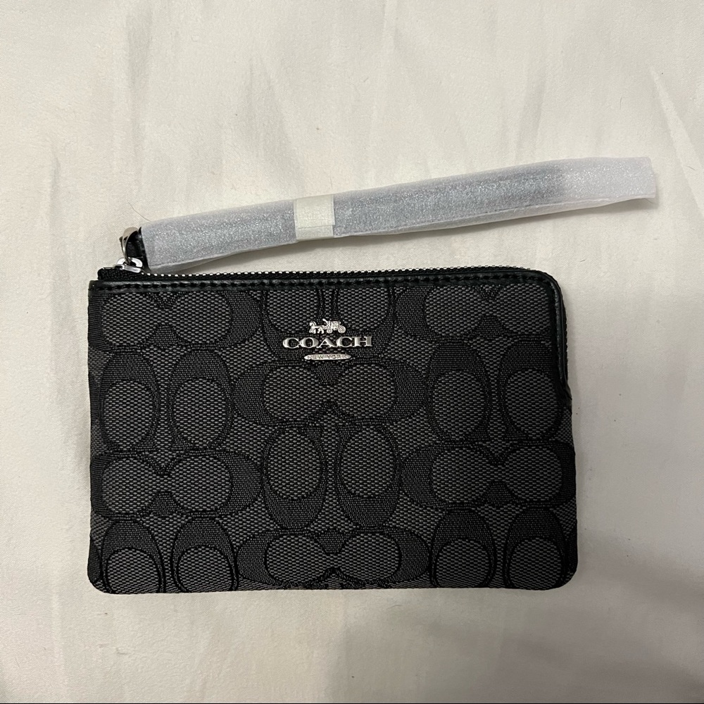 Brand New Coach Wristlet NWT
